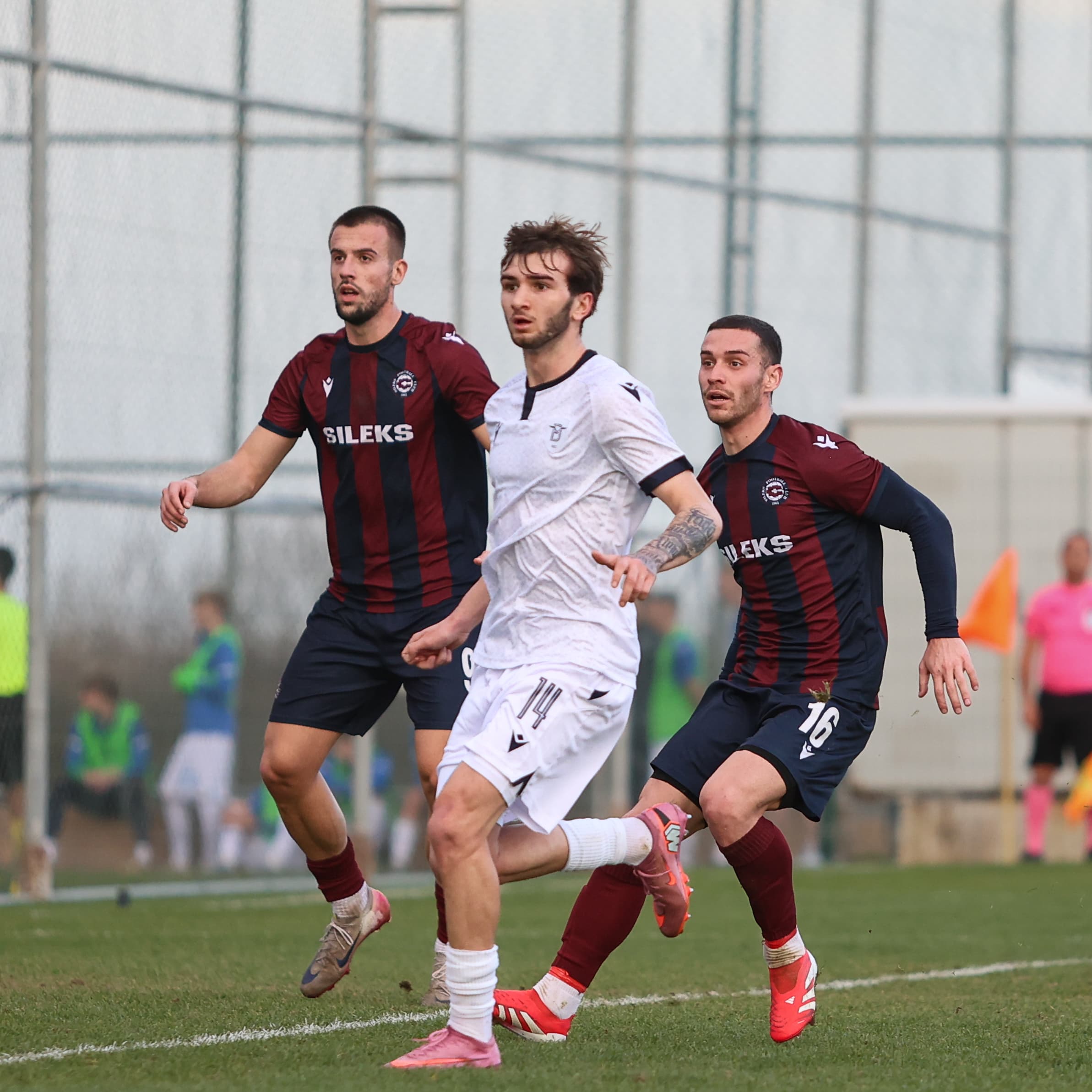 დინამო 1-2 სილეკსი